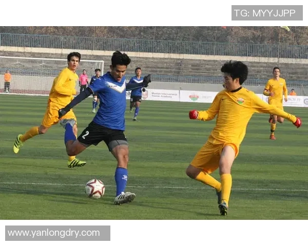 赛后分析:西安足球队与上海足球队在战术灵活性上的较量与启示 赛后分析:西安足球队与上海足球队在战术灵活性上的较量与启示