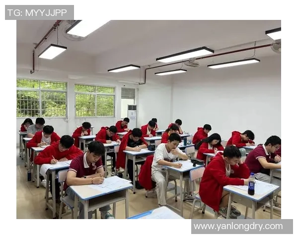 广州羽毛球队快攻战术解析与深度剖析的全面探讨 广州羽毛球队快攻战术解析与深度剖析的全面探讨